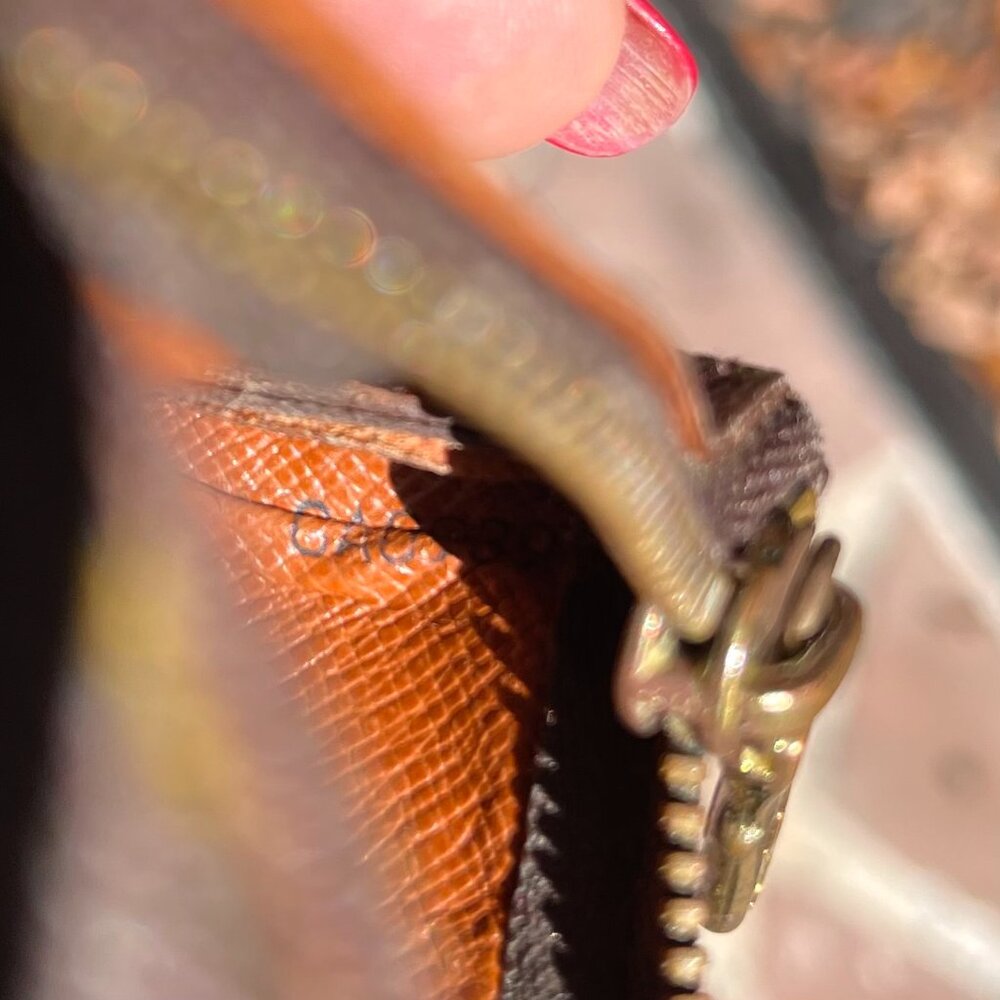 Louis Vuitton Monogram Pochette Clé ЕР3007 Coin & Key Case Z zgriffin58 - Picture 6 of 12